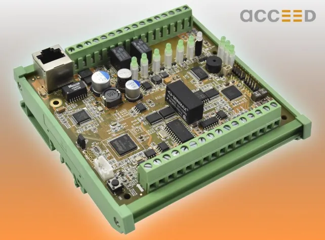 Frei programmierbares I/O-Modul RIO-2015PG mit Web-Interface Bild: Frei programmierbares I/O-Modul RIO-2015PG mit Web-Interface