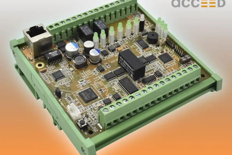 Bild: Frei programmierbares I/O-Modul RIO-2015PG mit Web-Interface