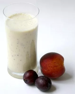 Bild: Drei „Smoothies“, die leckeren Trinkfrüchte für den Spätsommer