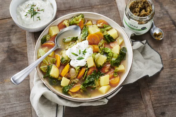 Bild: Mit SweMa durch die Comfort Food Saison - Das "Suppengrün im Glas" wärmt von Innen			
