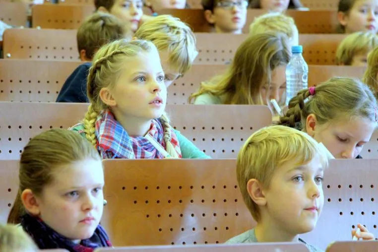 Bild: KinderUni Lichtenberg öffnet im November wieder ihre Hörsaaltüren