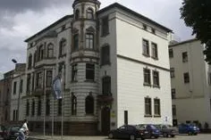 Bild: DIP-Partner AENGEVELT vermittelt Verkauf eines Gebäudeensembles in Magdeburg
