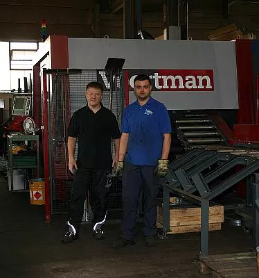 Mann GmbH investiert 350.000 Euro in neue Maschinen-Generation Bild: Mann GmbH investiert 350.000 Euro in neue Maschinen-Generation