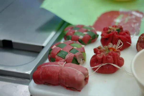 Wissenschaftler kämpft für Fleisch als Kulturgut Bild: Wissenschaftler kämpft für Fleisch als Kulturgut