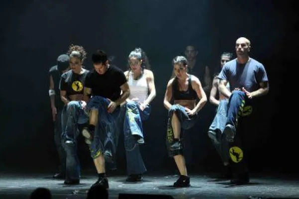 Bild: SHEKETAK - Rhythm in Motion: die neue Show im TIPI am Kanzleramt