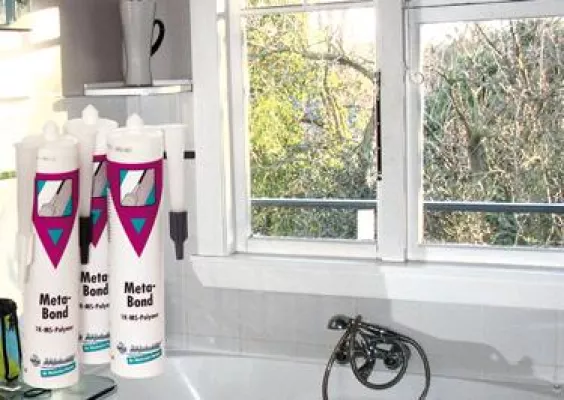 Bild: Silikonfreies Kleben und Dichten mit Metallit Meta-Bond