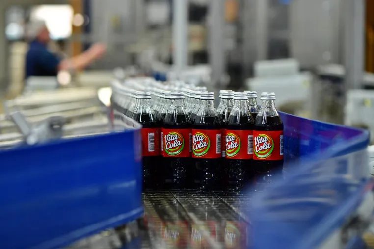 Bild: VITA COLA bleibt auf Kurs