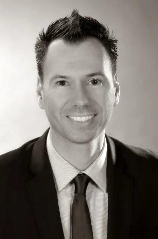 Kristian Stambuk, Geschäftsführer