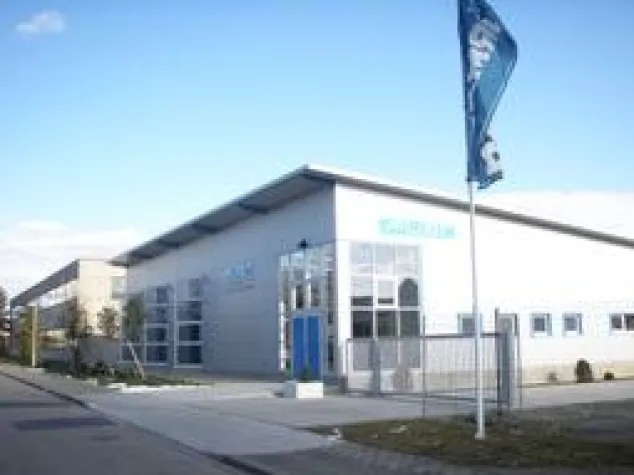 Bild: Strahlen ohne Druckluft