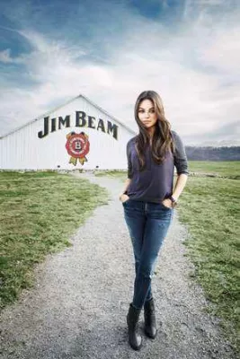Startschuss für „Make History™“ by Jim Beam: Werbekampagne mit Mila Kunis und dem Nr. 1 Bourbon geht on air Bild: Startschuss für „Make History™“ by Jim Beam: Werbekampagne mit Mila Kunis und dem Nr. 1 Bourbon geht on air
