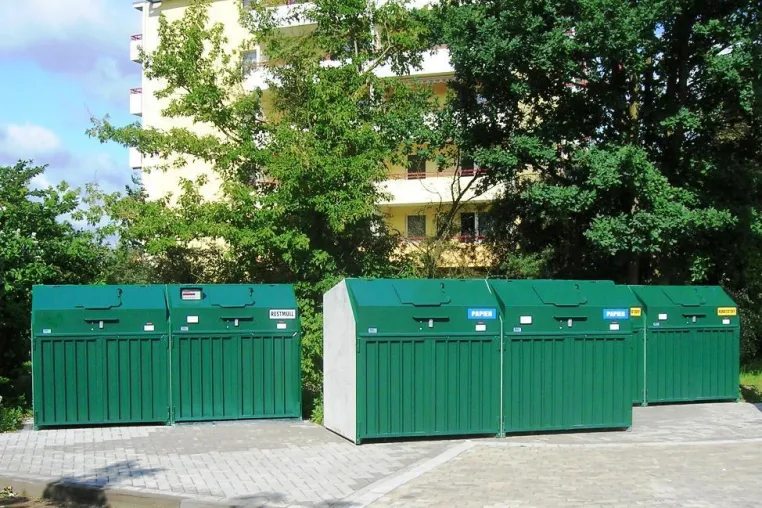 Müllschleusen bei der WOBAG Schwedt eG - Eine Erfolgsgeschichte Bild: Müllschleusen bei der WOBAG Schwedt eG - Eine Erfolgsgeschichte