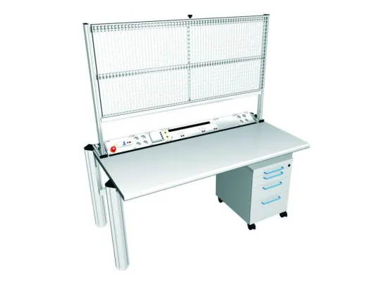 Bild: Sicherheit in der Ausbildung steht an erster Stelle – neuer Labortisch für Lehrwerkstätten von Christiani