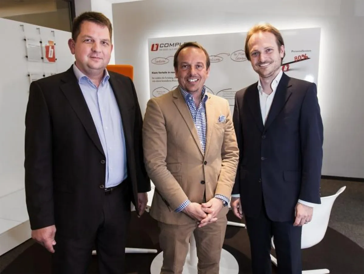 Markus Rethfeld, Axel Langbehn und Marcus Haas freuen sich über den neuen Flagshipstore