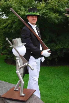 Bild: Eine „Lichtgestalt“ im Neusser Grenadierzug