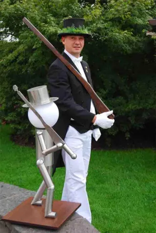 Bild: Eine „Lichtgestalt“ im Neusser Grenadierzug