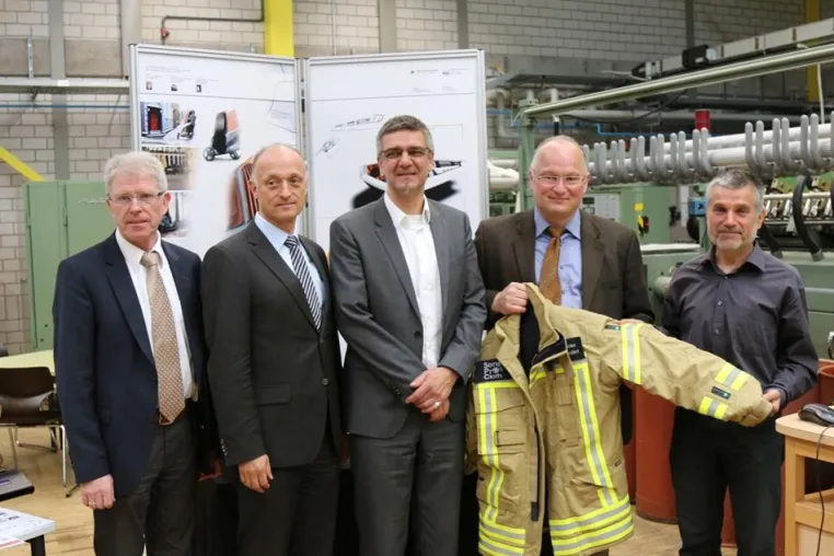 Bild: Hochschule Reutlingen eröffnet Zentrum für Interaktive Materialien