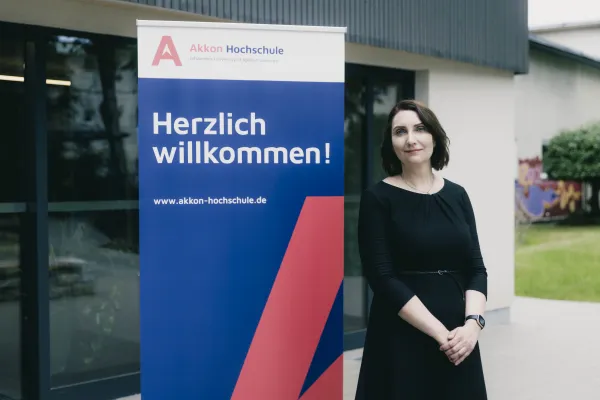 Andrea Ferber übernimmt die Geschäftsführung der Akkon Hochschule für Humanwissenschaften Bild: Andrea Ferber übernimmt die Geschäftsführung der Akkon Hochschule für Humanwissenschaften