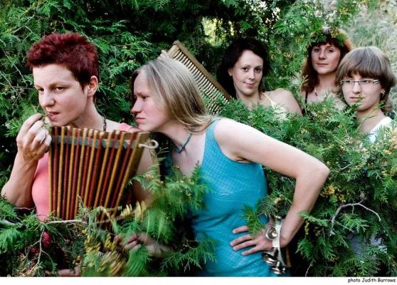 Bild: Iva Nova - "Coolest Russian female band" in Castrop-Rauxel