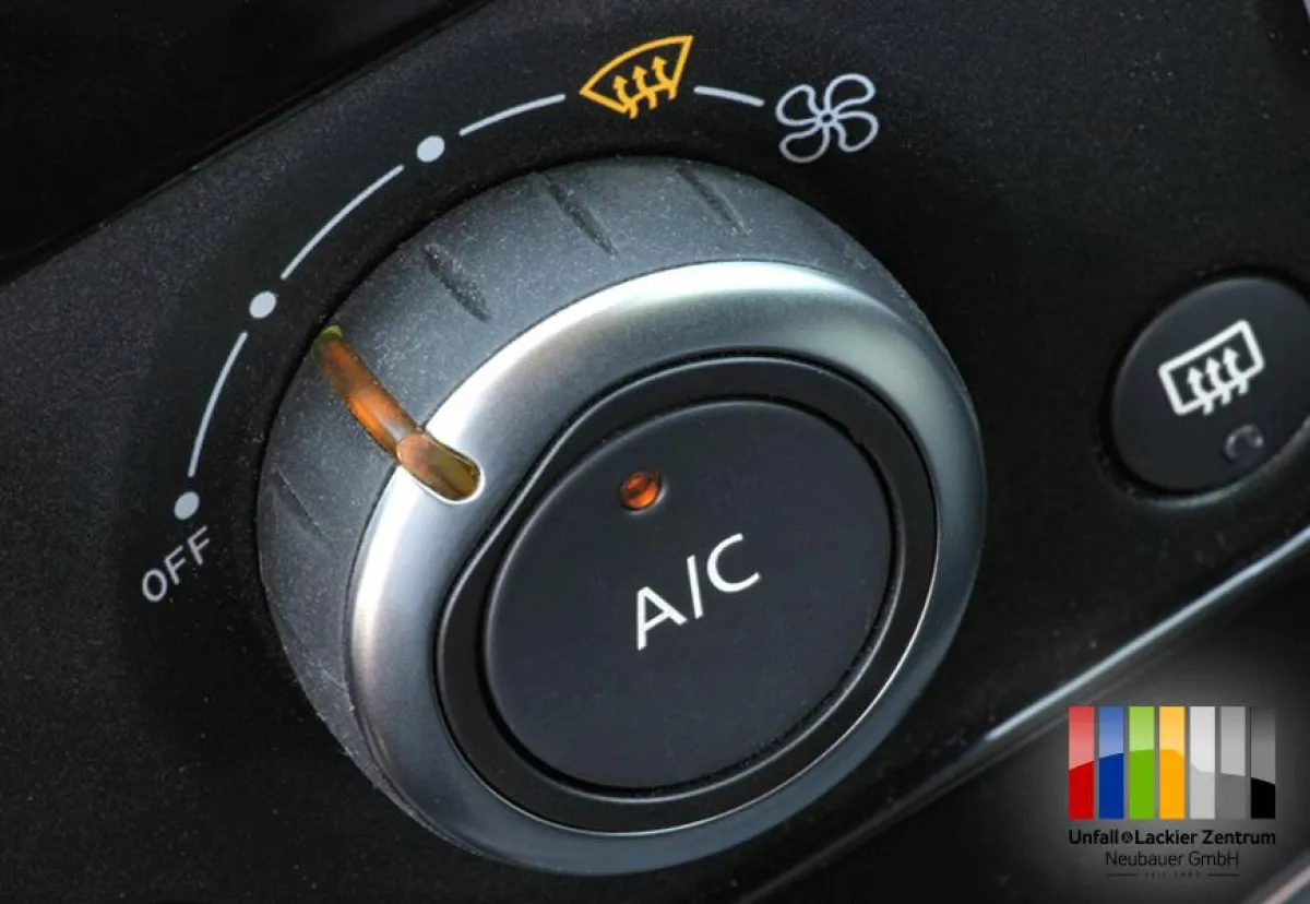 Autolexikon - Fachchinesisch? fotolia©Björn Wylezich