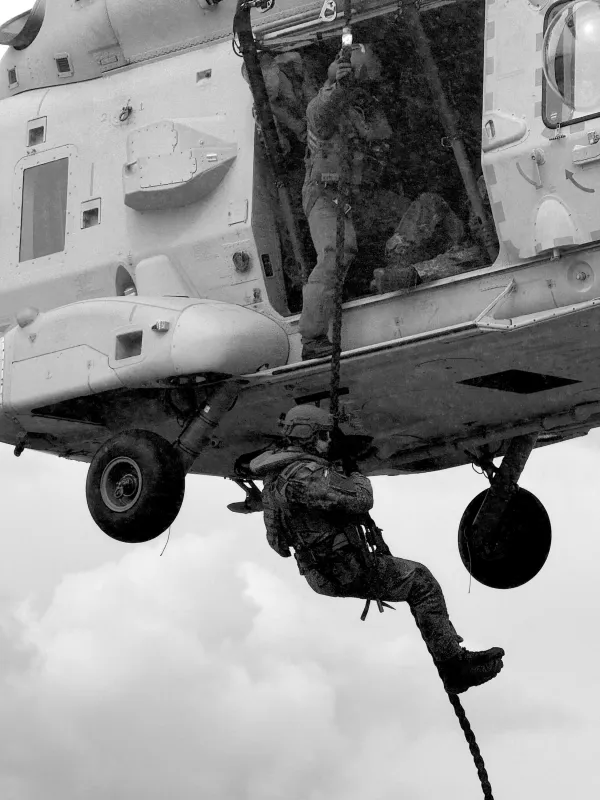 Fast Roping vom NH90 (© IMAF e.K.)