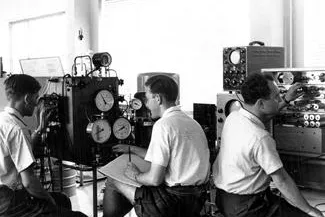 Bild: 125 Jahre Maschinenbau an der Hochschule Karlsruhe - fast 10 000 Ingenieure ausgebildet