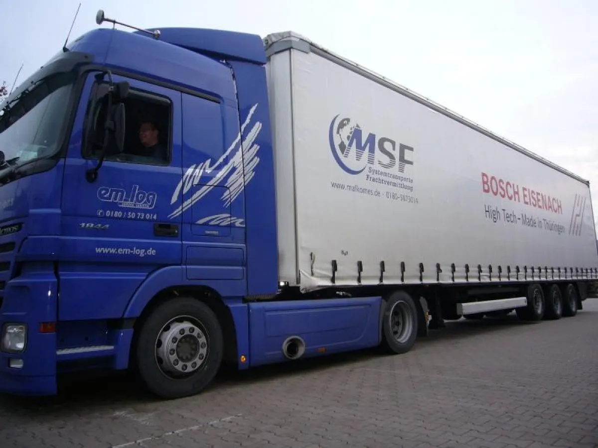 Ein 40 Tonner von MSF und em-log im Dauereinsatz für den Kunden Bosch.