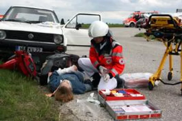 Bild: DRK Ulm - Im Großeinsatz für die Auszubildenden
