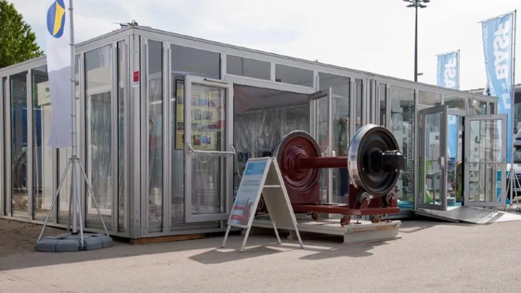 Bild: Leistungsshow im Cyclone Zelt - Logistikmesse in München