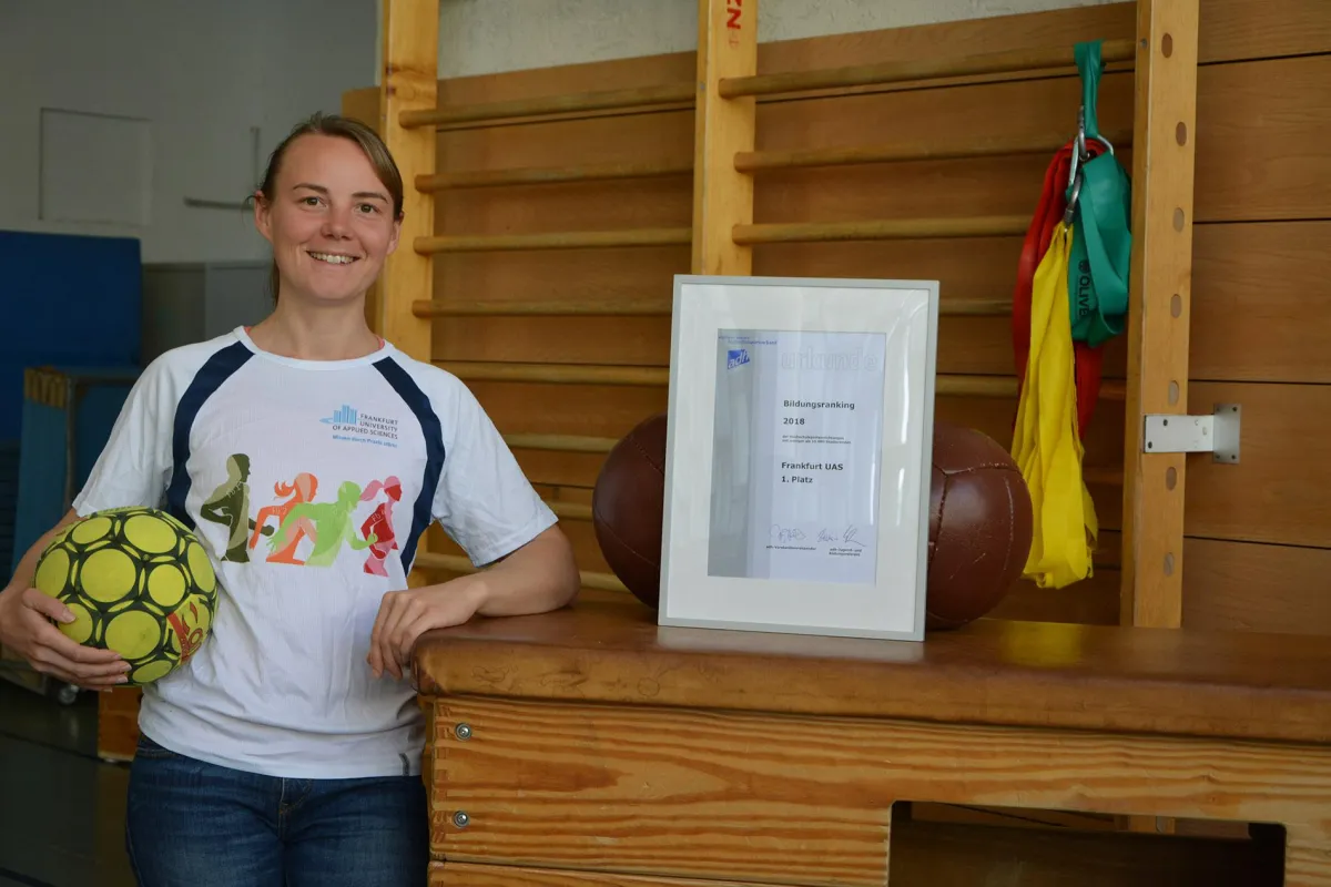 Esa Böttcher vom CampusSport freut sich über den Spitzenplatz im adh-Bildungsranking. ©Frankfurt UAS