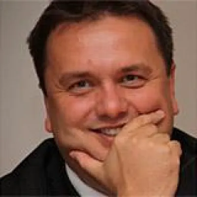 Bild: 100 neue Arbeitsplätze - Projekt für Erwerbslose bestätigt Vorreiterrolle der ALGATEC Solar AG