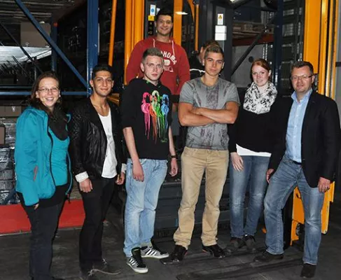 Bild: Fünf neue Auszubildende starten bei Frankenfeld