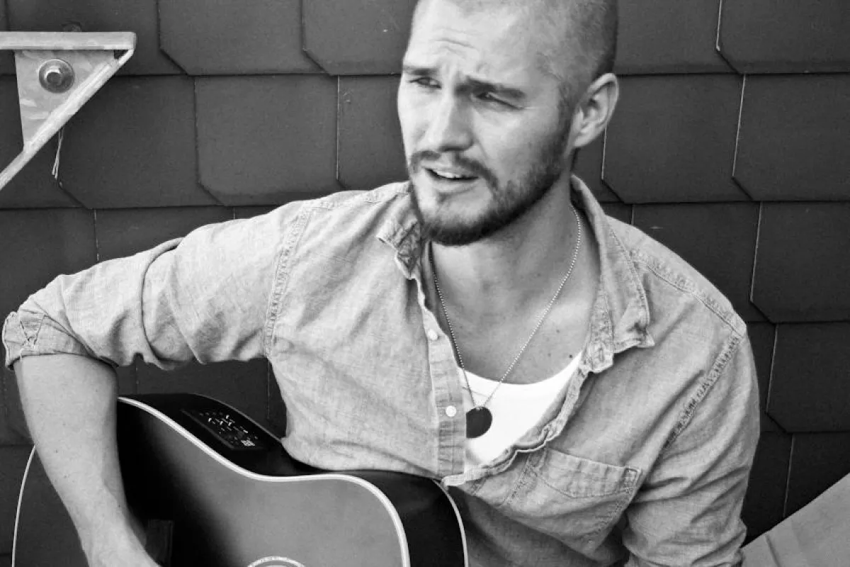 Singer-Songwriter Meinherz