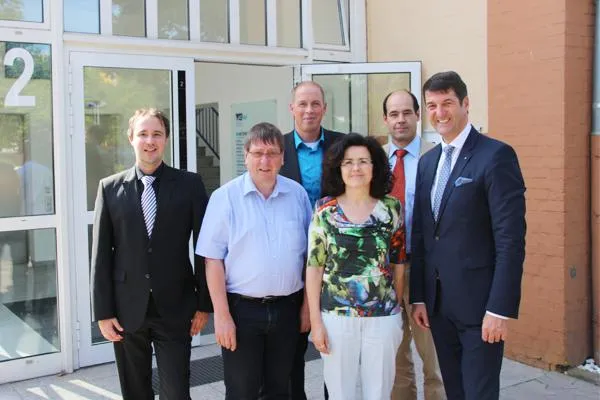 Bild: Niedersachsens Wissenschaftsministerin Gabriele Heinen-Kljajic besucht Hochschule Weserbergland