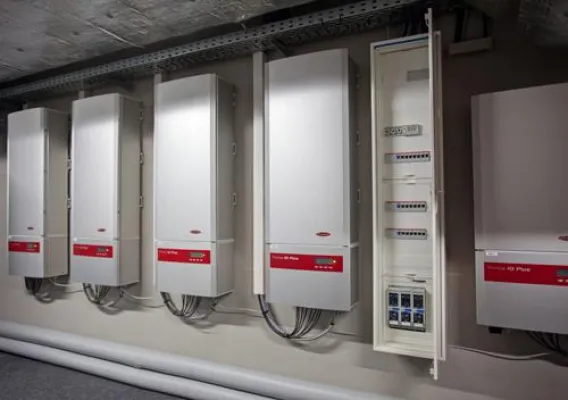 Bild: Verlängerte Gewährleistung auch für Photovoltaik und Bad erhältlich