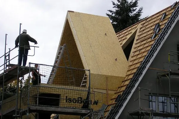 Bild: Anbau und Aufstockung mit dem IsoBouw C-SIPS Fertigbau System - Erfüllung der EnEV 2007 mit geringstem Aufwand