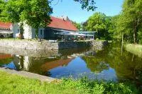 Bild: Den Sommer genießen im Wasserschloss Mellenthin