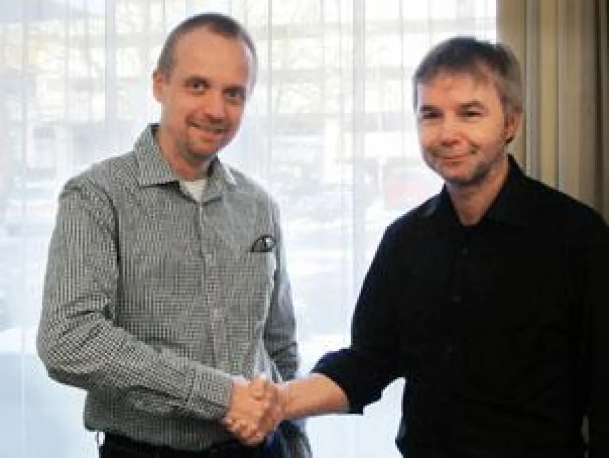 Die beiden Geschäftsführer Dirk Jonsson von Treston (li.) und Dieter Püschel von Profitec.