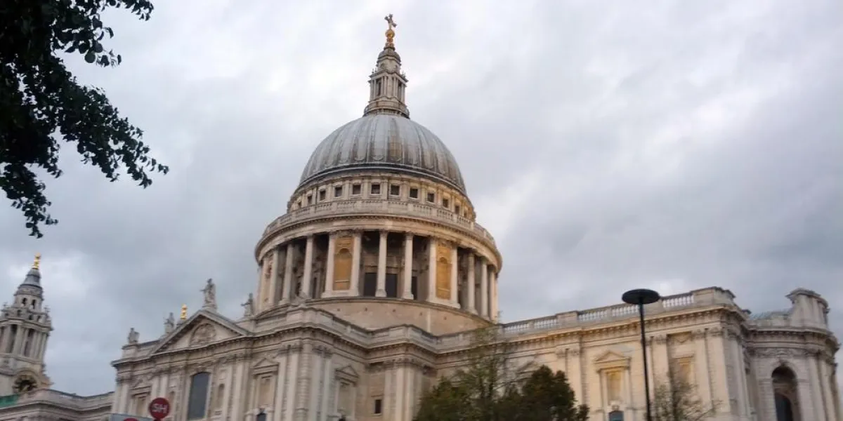 Schüleraustausch England: St Paul’s Cathedral in London (Foto: Stiftung Völkerverständigung)