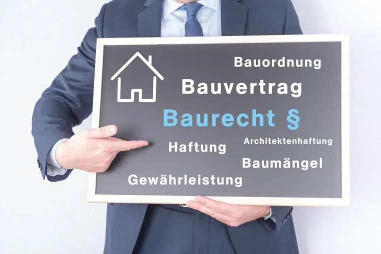 Bild: Paukenschlag im Bauwesen: Kündigungsregelung §4 Abs. 7 Satz 3 VOB/B laut BGH unwirksam!