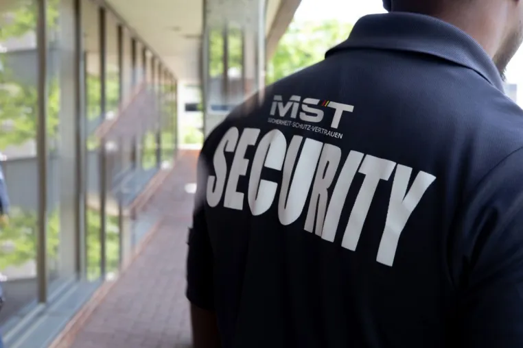 Bild: MST Sicherheitsdienst bietet erstklassige Sicherheitslösungen für maximale Sicherheit in Berlin