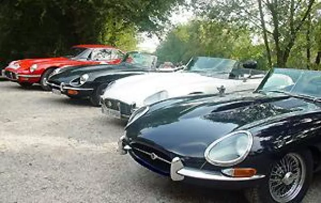 Einen Jaguar mieten für die Kulm Classic Days 2011 Bild: Einen Jaguar mieten für die Kulm Classic Days 2011