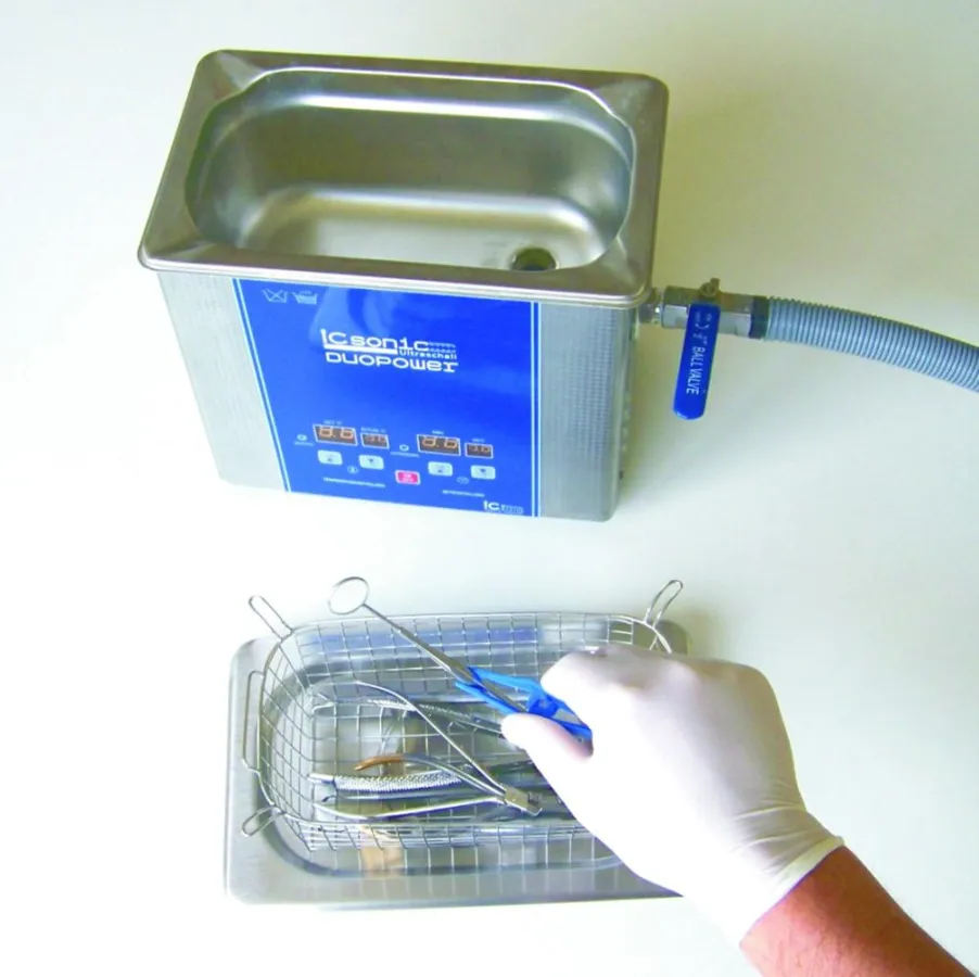 Effektive Reinigung zahnmedizinischer Instrumente im Ultraschallbad