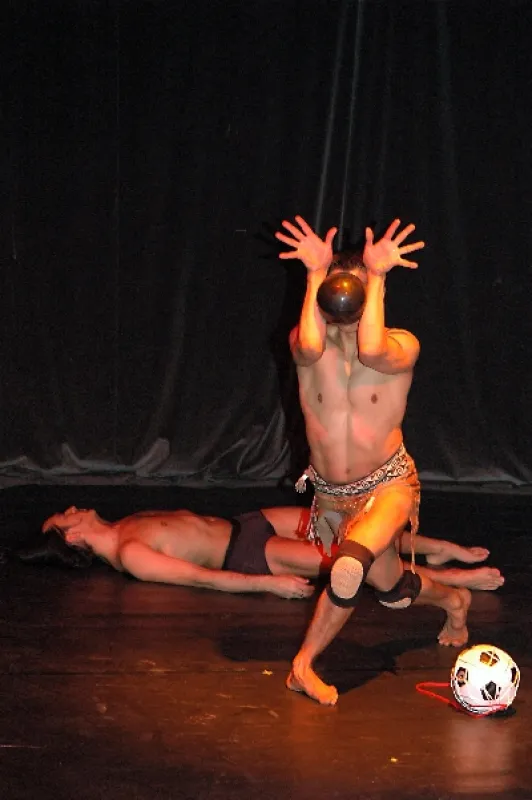 ULAMA - Mauricio Armenta (mit Ball), Miguel Angel Zermeno copyright nelk/schmidt
