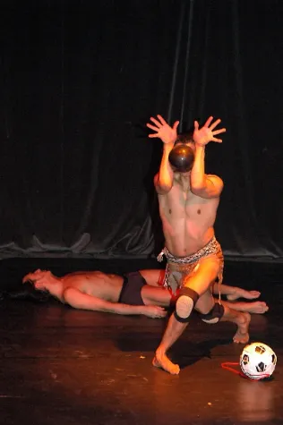 ULAMA - Visionen zwischen Tradition und Moderne Bild: ULAMA - Visionen zwischen Tradition und Moderne