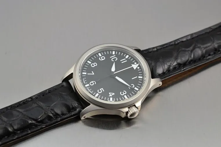 Magnetfeldschutz für Fliegeruhr Bild: Magnetfeldschutz für Fliegeruhr