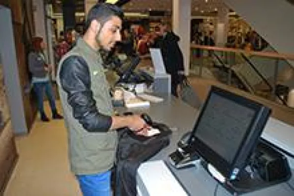 Modehaus Hagemeyer setzt auf HP Kassen mit Komplettlösung von LODATA Bild: Modehaus Hagemeyer setzt auf HP Kassen mit Komplettlösung von LODATA