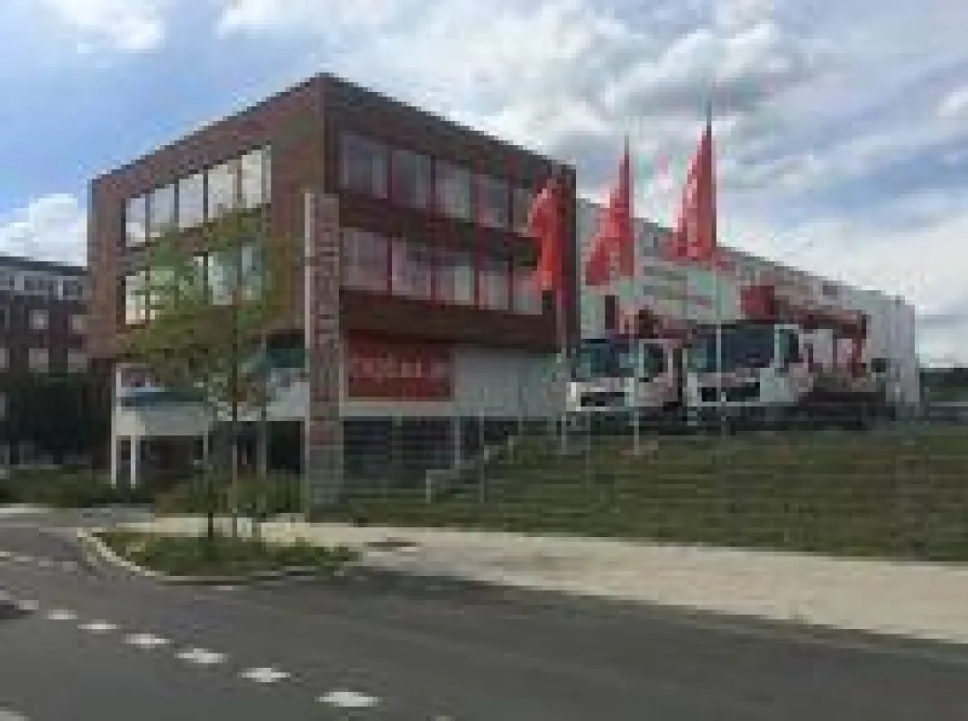 Erster Top-Box-Standort in Essen an der Frohnhauser Straße 76 | Fotonachweis: Top Box Archiv