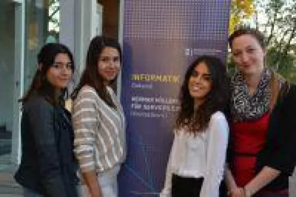 Bild: Informatikerinnen aus Reutlingen gewinnen UX Callenge in Dresden