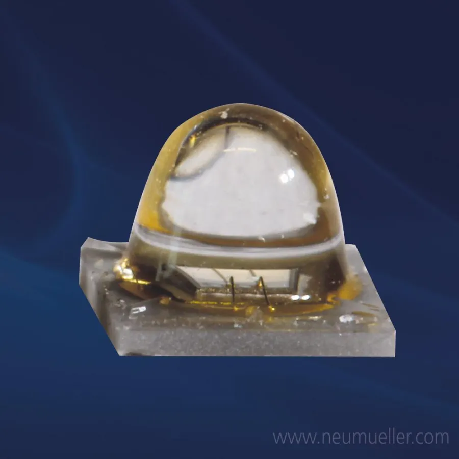 Neue UV LED im kompakten 3,5mm x 3,5mm Gehäuse mit integrierter Silikonlinse