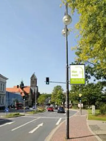 Bild: Laternenmasten verbessern die Finanz-Situation in Städten